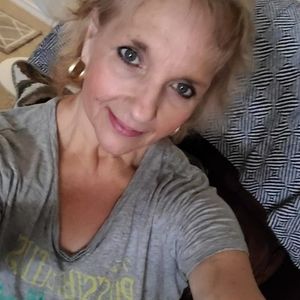 Meet your Posher, Linda